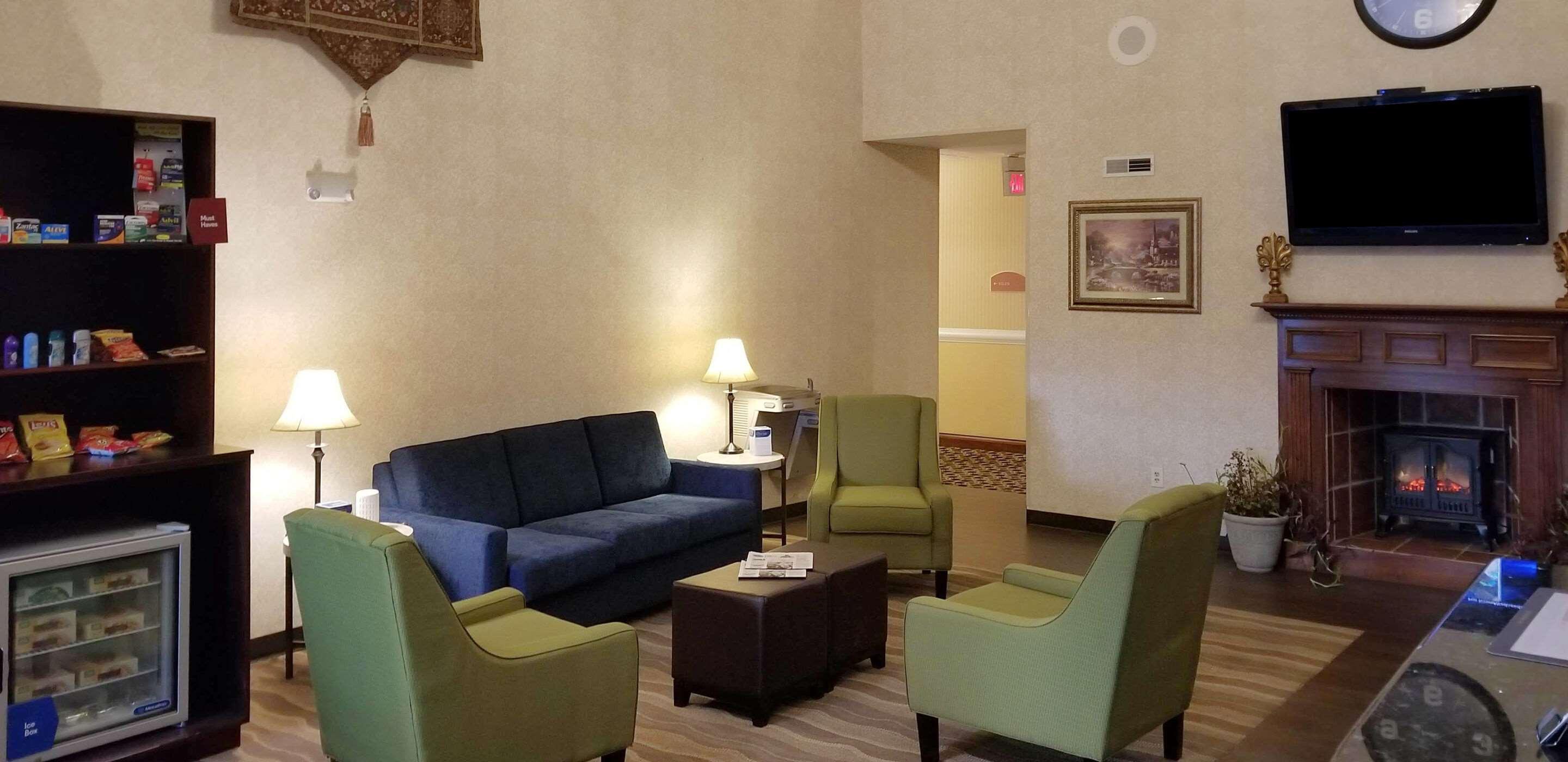 Comfort Suites South Point - Huntington Exterior photo