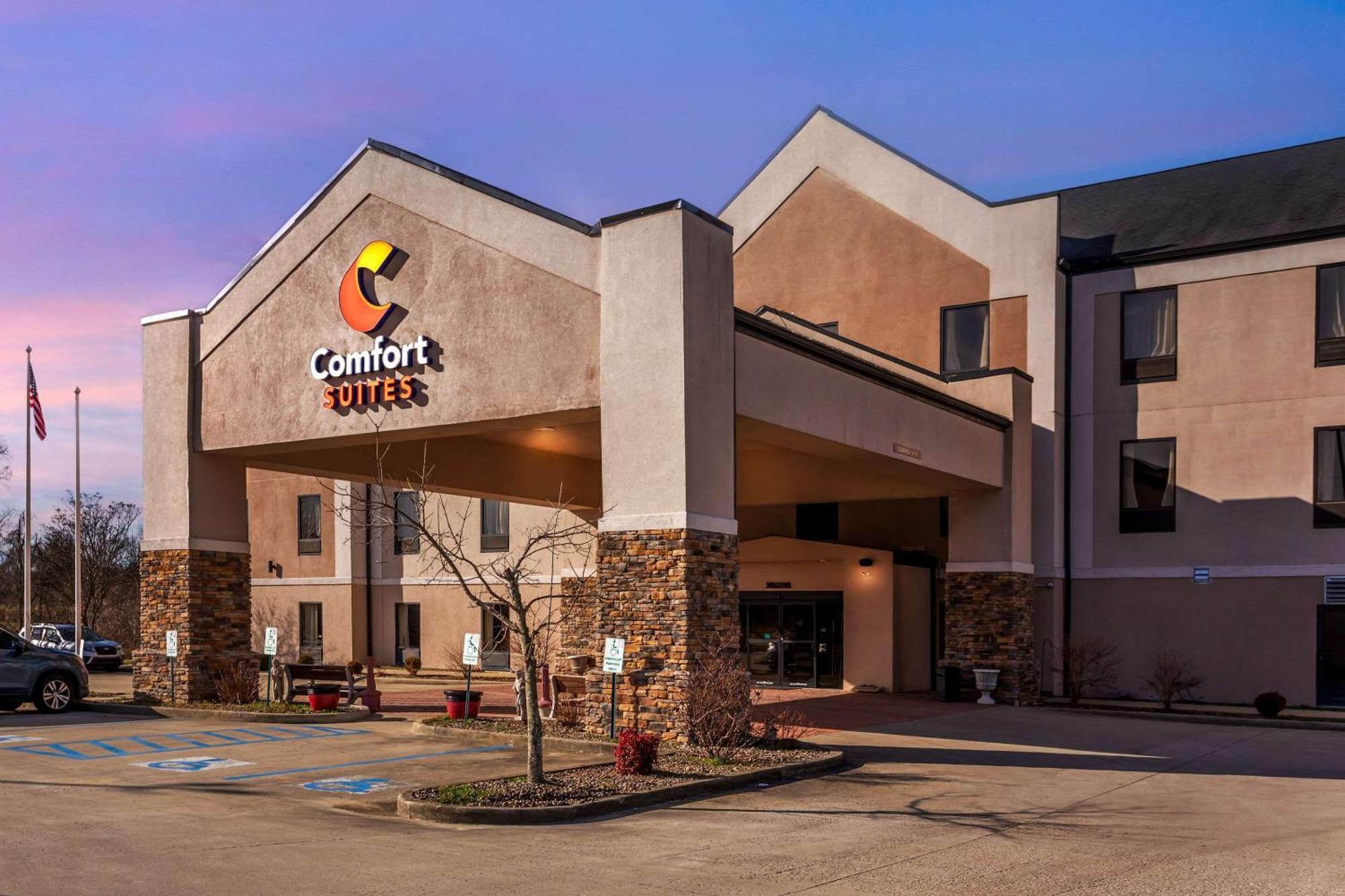 Comfort Suites South Point - Huntington Exterior photo